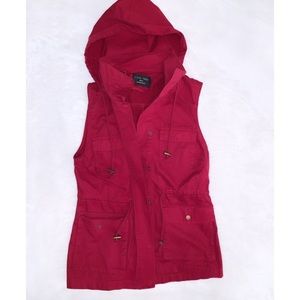 Love Tree Red Utility Vest Women’s size Small